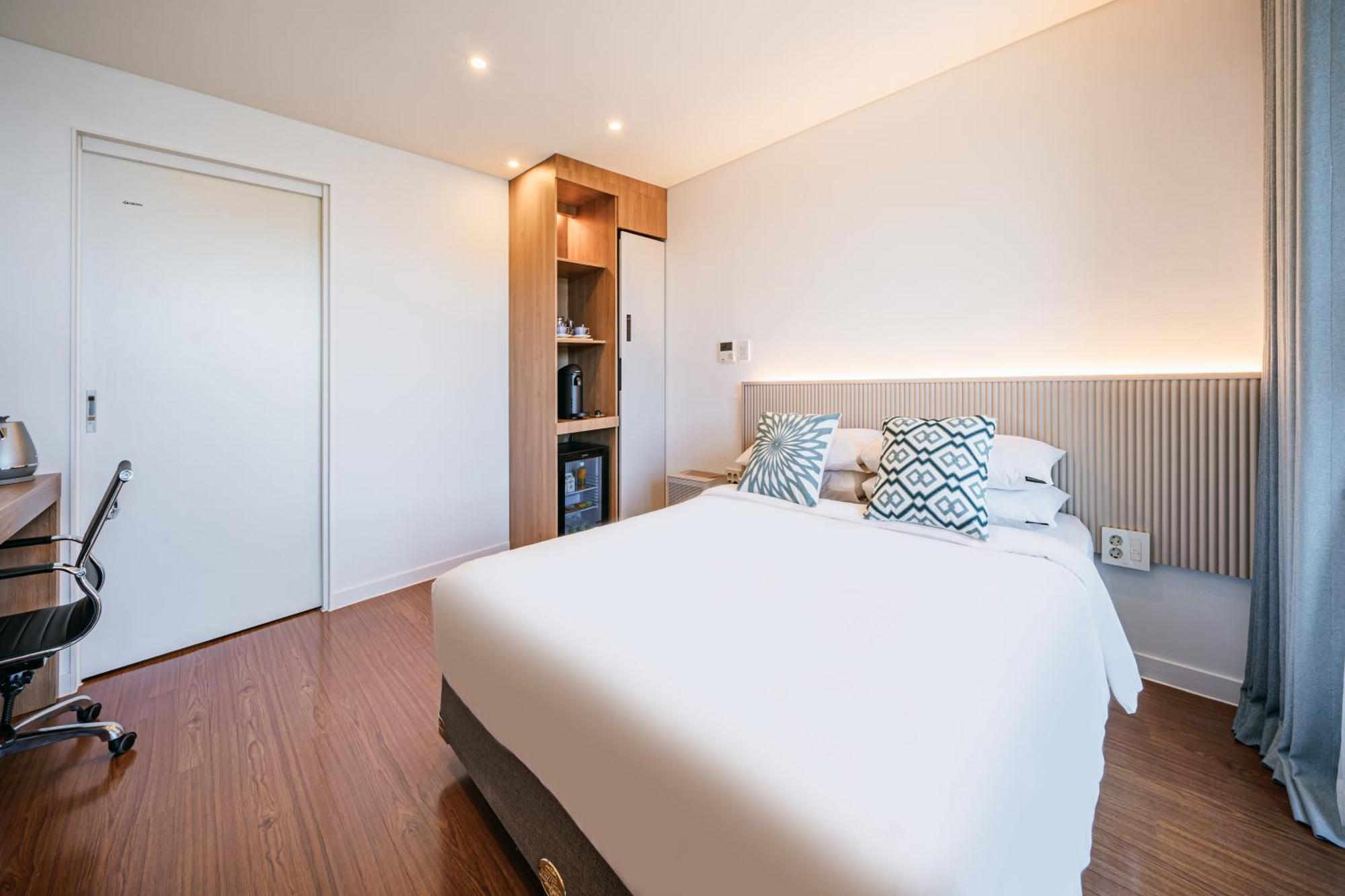 Hotel Yeon Seogwipo Extérieur photo