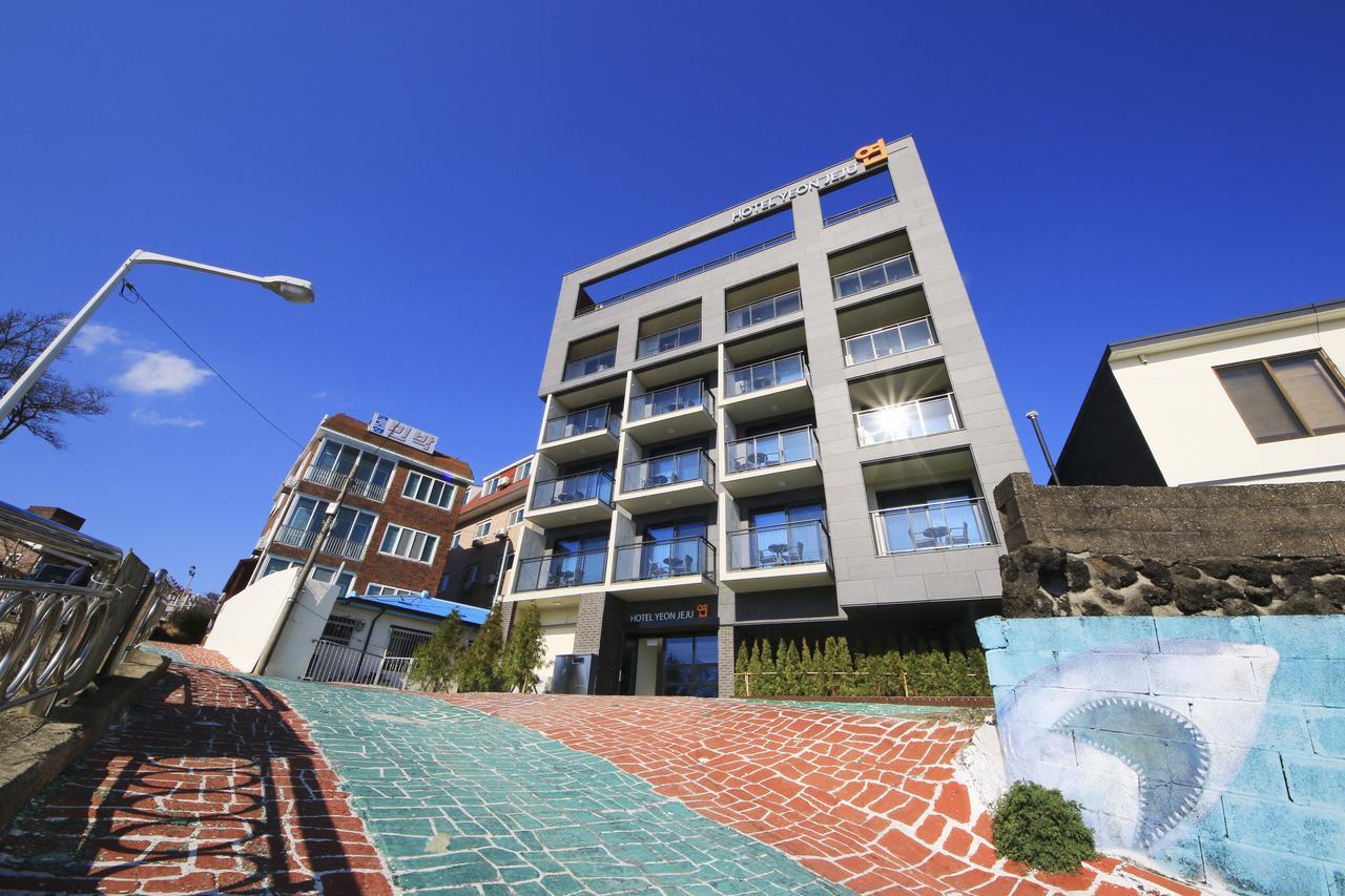Hotel Yeon Seogwipo Extérieur photo
