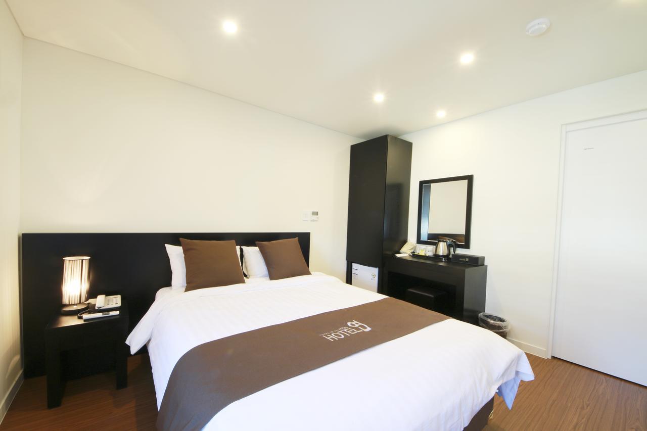 Hotel Yeon Seogwipo Extérieur photo