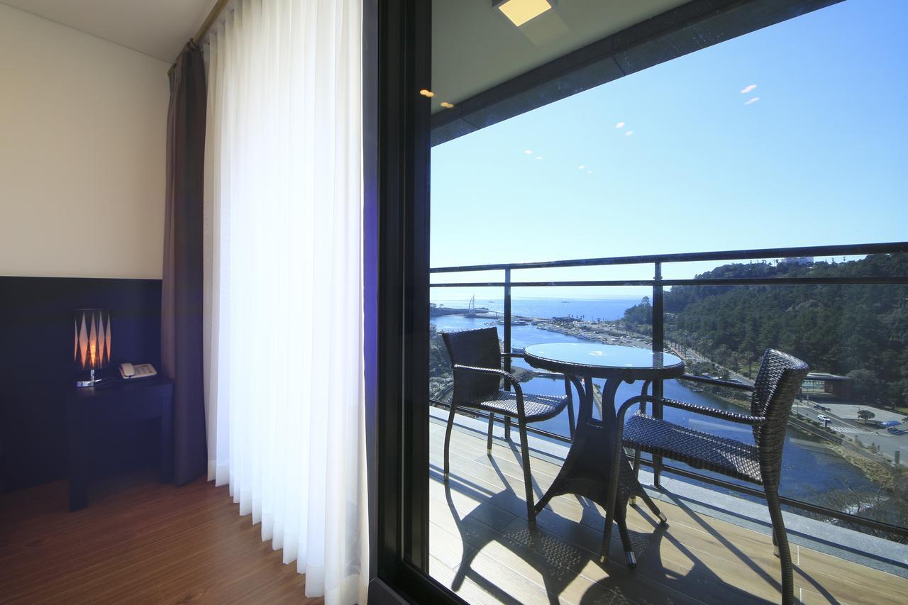 Hotel Yeon Seogwipo Extérieur photo
